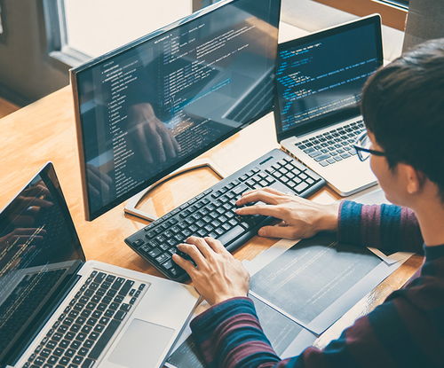 国双科技 以数据智能为核心，驱动工业互联网创新与价值落地